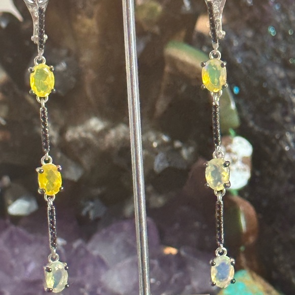 Faceted fire opals black spinel sterling silver long earrings - Picture 3 of 10